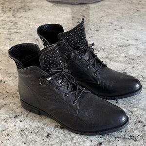 Leather Black Studded womans Boots.